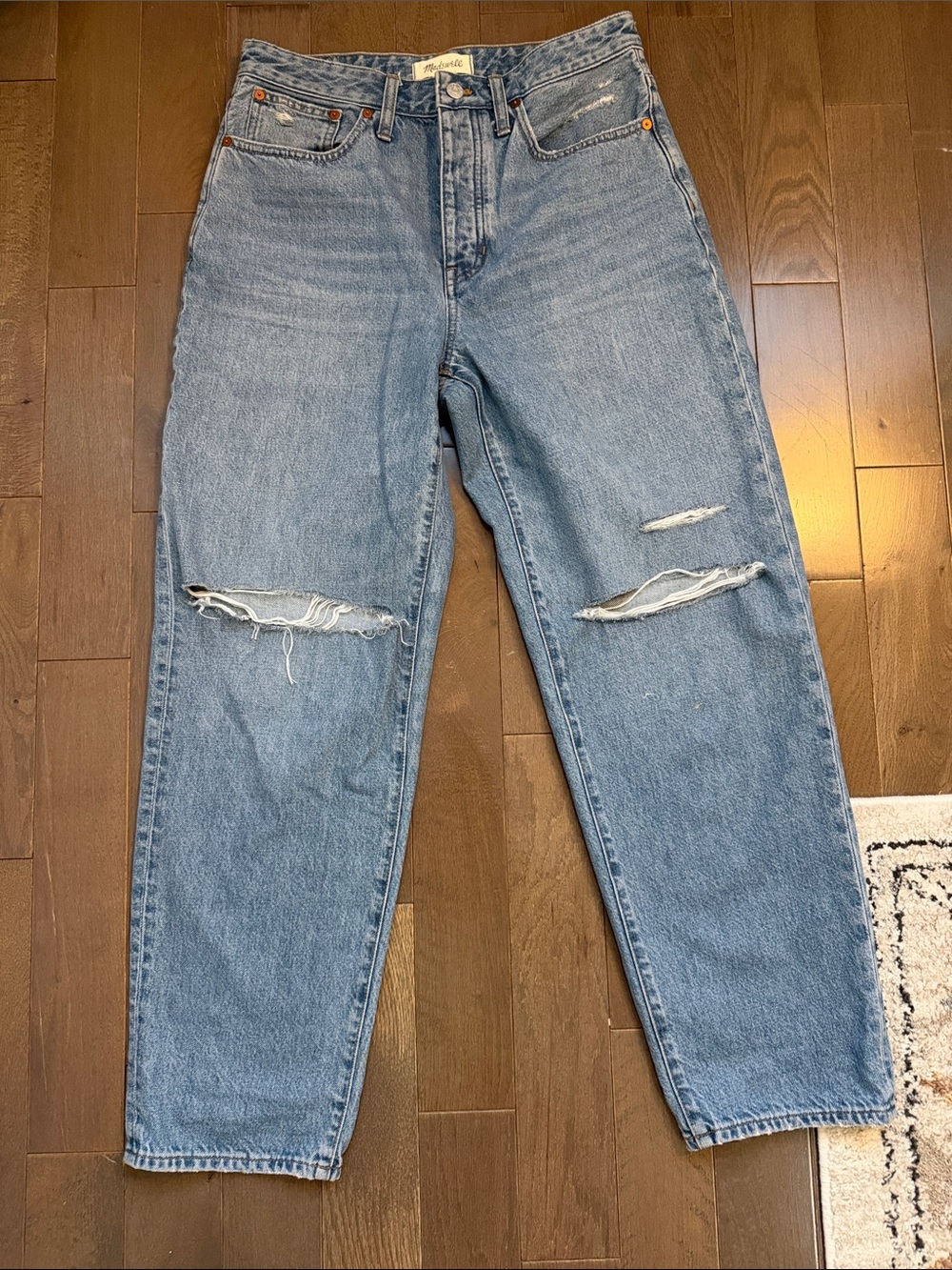 Madewell Women’s The Dad Jean in Dustin Wash: Destroyed Edition Size 26 NWOT